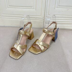 
Lady Shoes foreign trade original women's shoes genuine leather new fashion square toe solid color thick heel one-word buckle fashion sandals