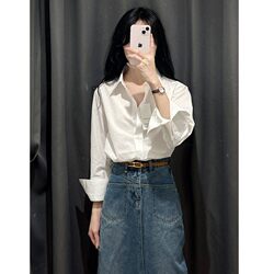 High-End and Elegant White Long-Sleeved Top for Women, Layered in Spring, Korean Style, Versatile, Unique, Loose-Fitting Shirt, Worn Outside to Look Slim