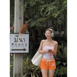 Dopamine Style Hot Girl Beach Shorts for Women, Summer 2026 New High-Waisted Slim Fit Sports Hip-Hugging Hot Pants