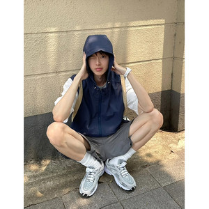 
Japanese hooded vest vest men's spring, summer and autumn thin outdoor workwear casual loose sleeveless vest jacket