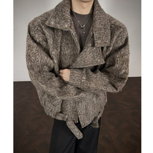 
Brown American retro short woolen coat for men in winter, light and mature lapel, high-end sense, handsome coat and woolen jacket