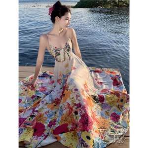 Camellia Bart French Pure Lust Colorful Flower Stuts Tibetan Tucks High -waisted Holiday Skirt Bohemia Sea Long Skirt
