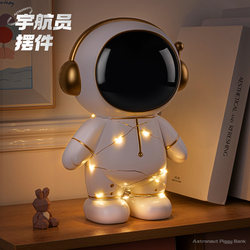 Astronaut Figurine Home Decor Piggy Bank 2024 New Model Bedroom Living Room Entrance Decoration Internet Sensation