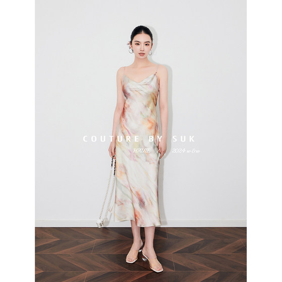 
SUK Flowing Light Dream! Flowing Light Printed Swinging Neck Small Sling Dress for Women in Summer High Waist Slim and Pure Long Skirt