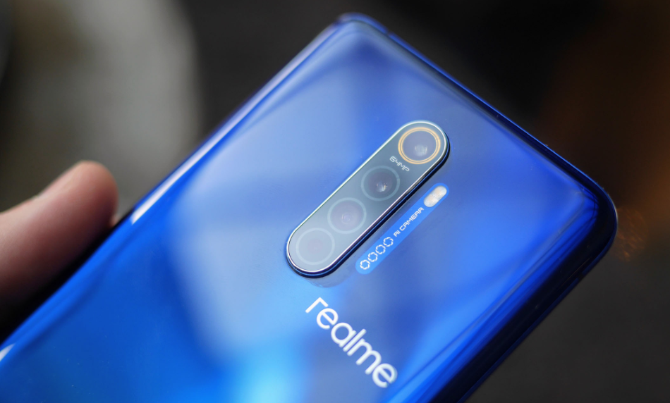 爱打扮(www.idaban.cn)，新品|realme：10月15日发布10