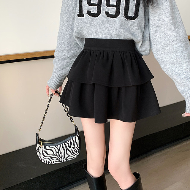 Large size slim and hip-covering cake skirt for women with autumn and winter high waist versatile umbrella skirt fluffy skirt hot girl a-line short skirt