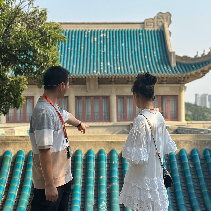 大咖说&bikego武汉大学讲解2.5小时珞珈学宫15人小团湖北跟团游