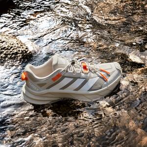 
Adidas/Adidas men's and women's outdoor ultra-light stable cushioning hiking sports shoes HQ4883