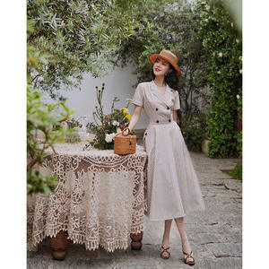 
Chings French retro suit collar workwear striped dress High-waisted slim waist commuter A-line large hem skirt