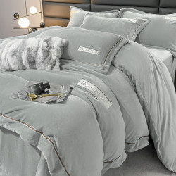 High-End Light Luxury Milk Velvet Four-Piece Set, High Weight and Thickened Bed Sheet and Duvet Cover, Winter Warm Coral Velvet Bedding