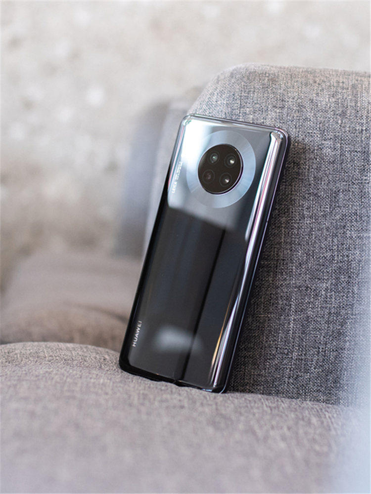 华为mate305g手机