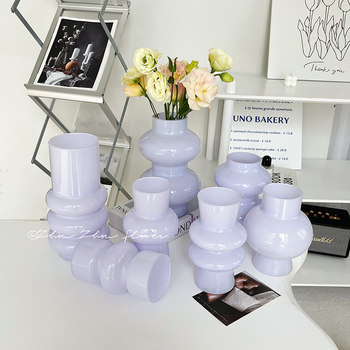 Zhou Zhoujia fragrant taro purple glass vase ornaments with flowers