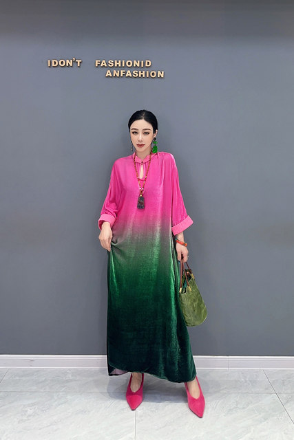 2025 summer new velvet dress tied dyed color Chinese long skirt elegant lady loose fashion large size women's clothing