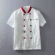 Trang phục mùa hè đồng phục đầu bếp mới áo ngắn tay nhà bếp khách sạn quần áo làm việc nam nữ thoáng khí màu trắng cổ đỏ khách sạn đôi
