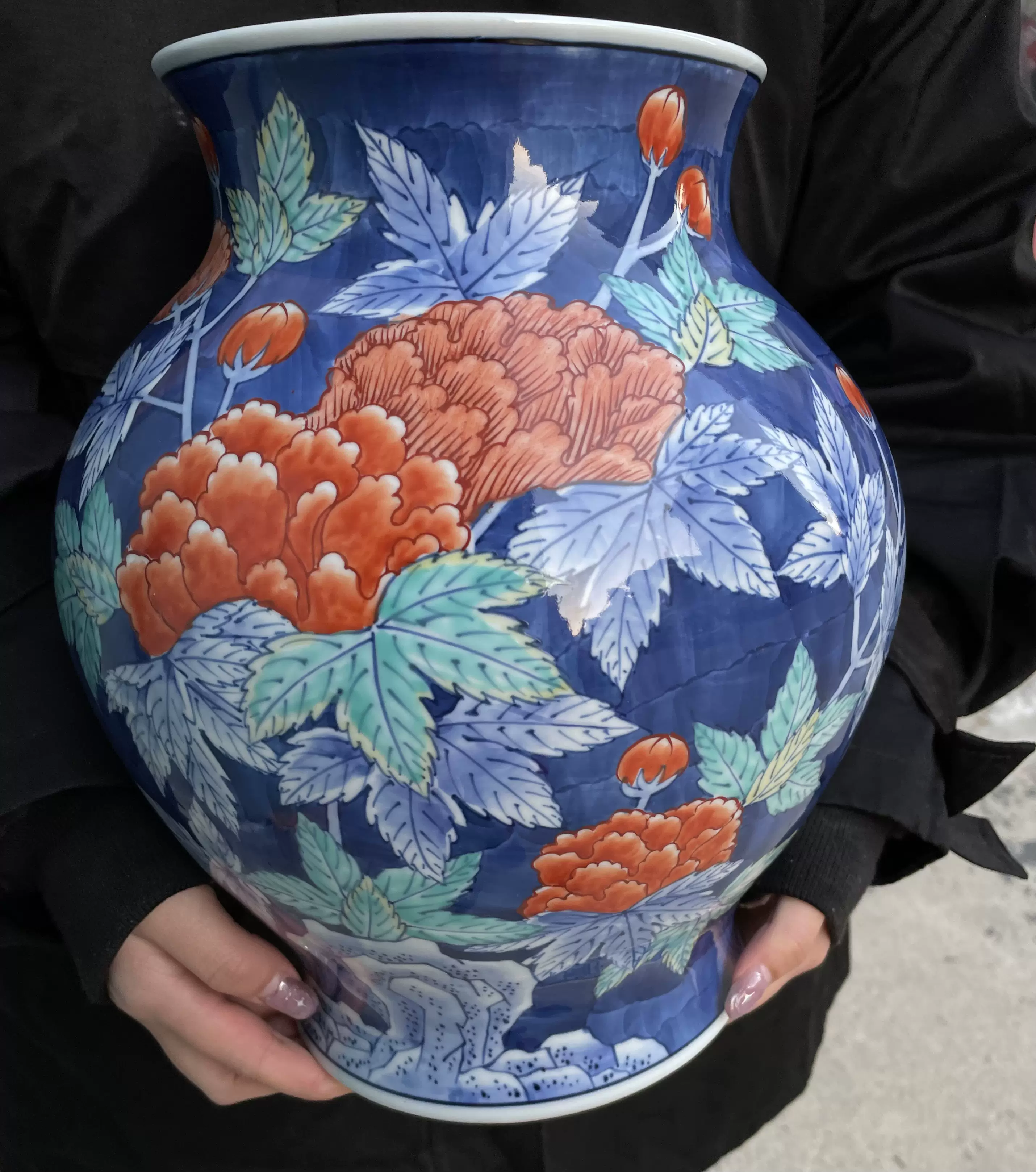 日本进口有田烧釉下青花色锅岛九谷釉上赤绘彩绘粗陶花瓶花器花入 