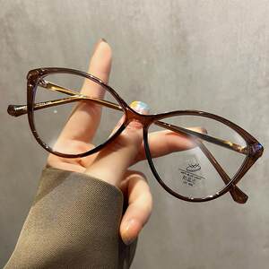 2024 cat eye glasses myopia women can match the large -frame large frame, the face is thin, super light, the trendy eye frame
