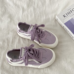 
Uncle Xi, summer thin purple board shoes for women, 2025 new breathable canvas white shoes, thick sole casual moral training shoes