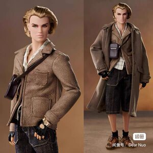 Back to New York Noah FR doll