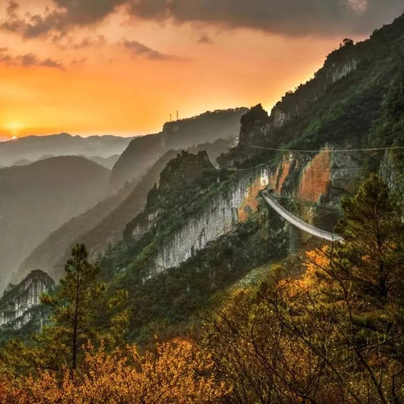 重庆旅游涪陵一日游武陵山大裂谷816核工程飞猪旅行纯玩8人小团