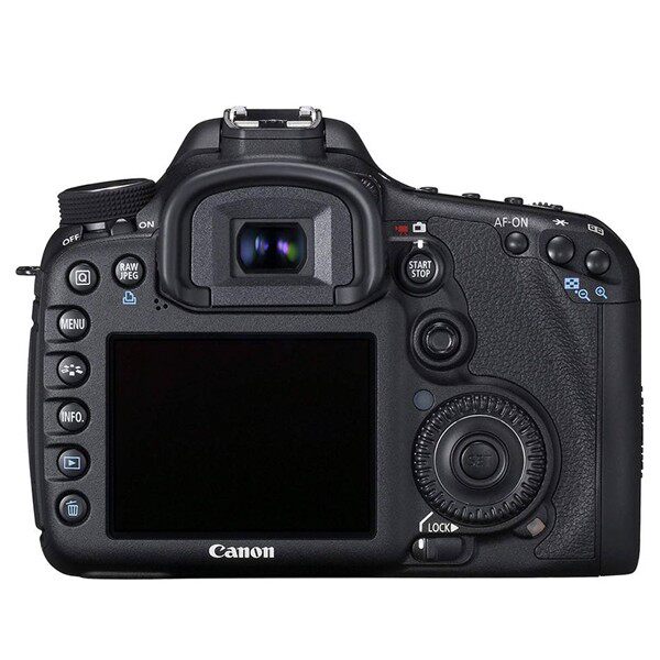 Canon 7d Vs Nikon D7200 Nikon D7200 DSLR Camera MP With 18-140 Mm Lens