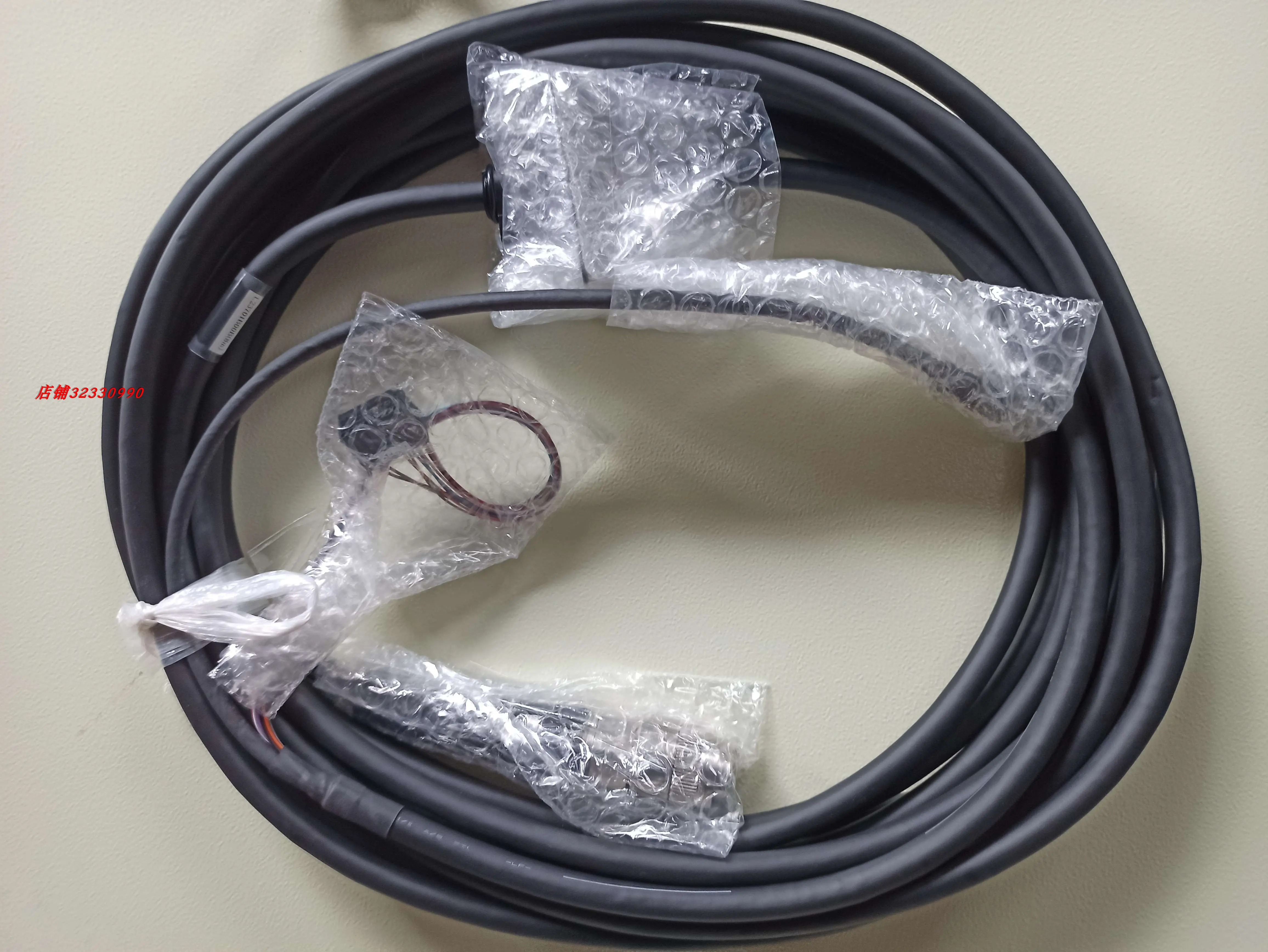 OTC机器人FD19示教器电缆FD19RB-3008 L23701B00B(8M) L23701B00-Taobao
