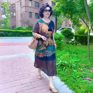 
National style retro summer temperament slimming large size silk dress high-end temperament big-name model mother's flesh-covering long skirt