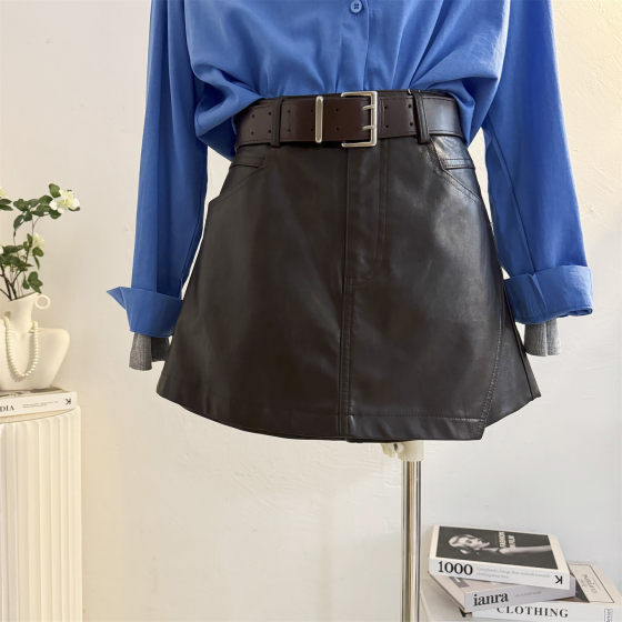 
Brown leather culottes for women 2025 autumn and winter design high-waisted A-line wide-leg PU leather shorts boots trousers belt culottes