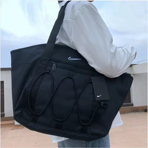 
Nike Nike shoulder bag men and women bag 2025 summer new sports bag tote bag commuting bag oblique cross bag CV0063