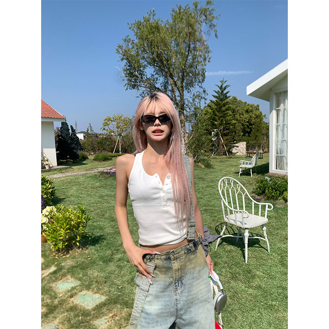 NECOYEP 2025 American pure and delicate style single-breasted base vest female hot girl slim sleeveless base top
