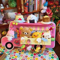 Vintage Handmade Retro Japanese-Style Cartoon Car Felt Bedroom Room Decoration No-Drill Dessert Cart Doll Storage for Girls