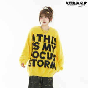 Wenwen is not good at the original American round neck letters sweater autumn and winter couples loose, retro, lazy style wild top
