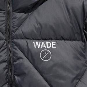 
Li Ning Wade Short Cotton Jacket Men's 2024 Winter New Jacket Loose Warm Black Jacket AJMU173