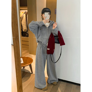 
Love Devil Fish Velvet Sports Suit Women's 2025 Winter New Hooded Sweatshirt Wide Leg Pants Two-piece Set