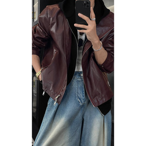 
Long Taotao's new autumn product retro American fake two-piece hooded leather jacket niche casual handsome zipper jacket
