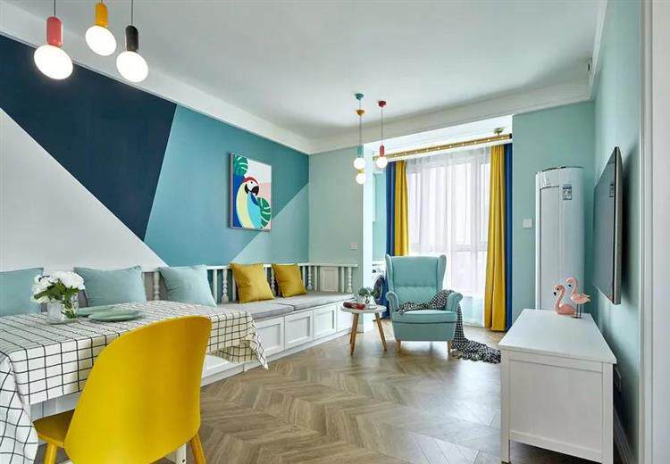 75㎡2居大色块背景墙充满设计感