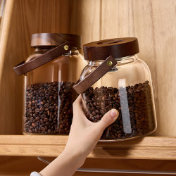 Special storage tank for coffee beans and tangerine peel storage tank