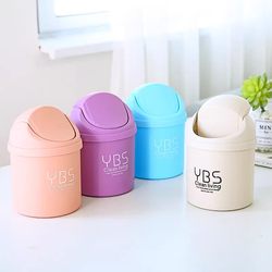 Mini Desktop Trash Can with Lid, Creative Design for Home, Office, Small Size, Suitable for Bedside, Bedroom, Living Room, Kitchen, for Garbage and Debris