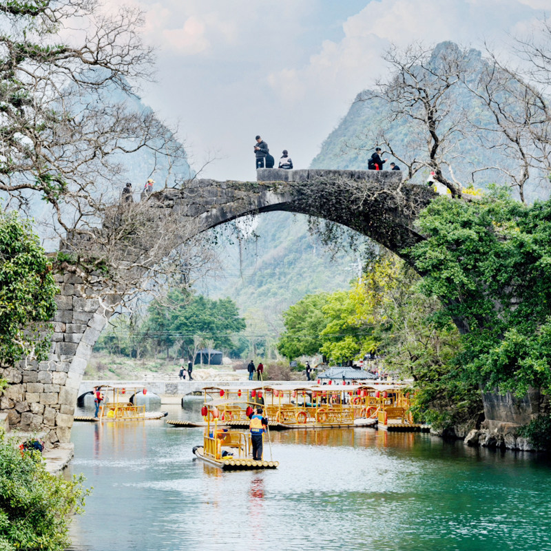 8人小团 桂林旅游二日跟团漓江三四星游船阳朔遇龙河银子岩象鼻山