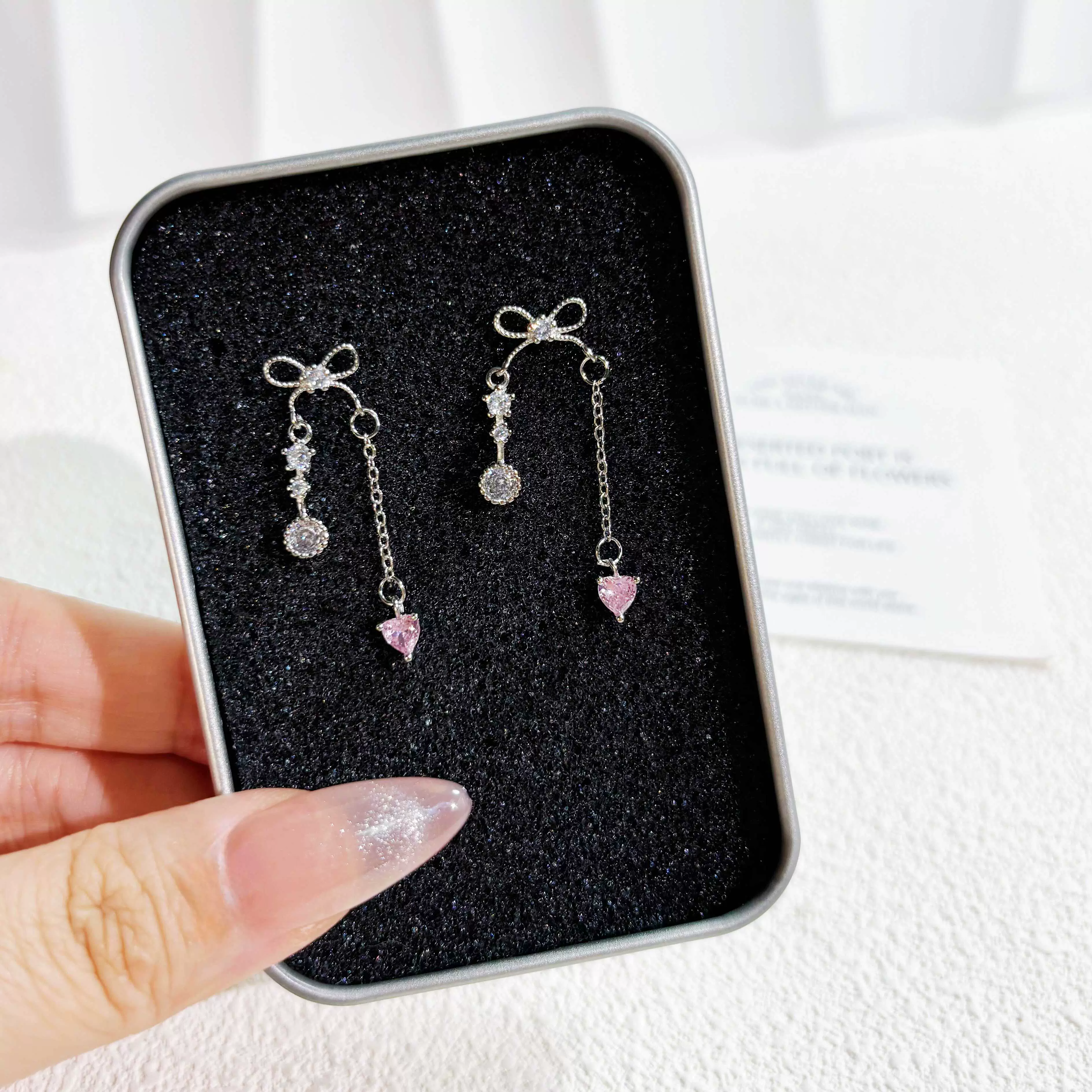 umi粉色爱心繁星蝴蝶结耳钉重工吊坠流苏耳环女 少女心钛钢耳骨钉