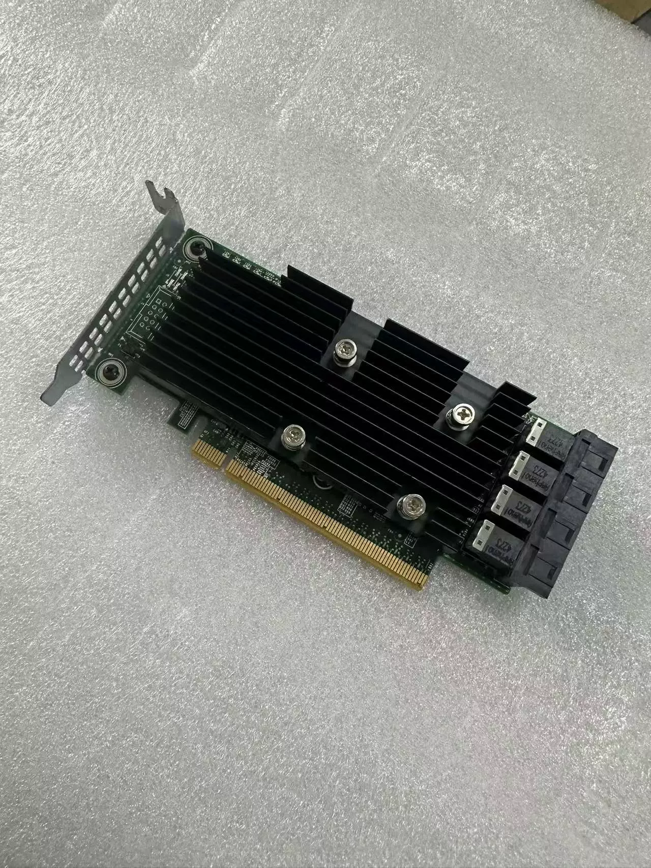 DELL R630 R730 R930 SAS RAID NVME 12GB扩展通道卡GY1TD