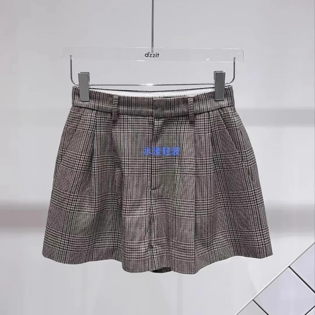 3I4Q177 tag 865 small dizu dzzit counter genuine 2024 winter ladies tweed shorts

