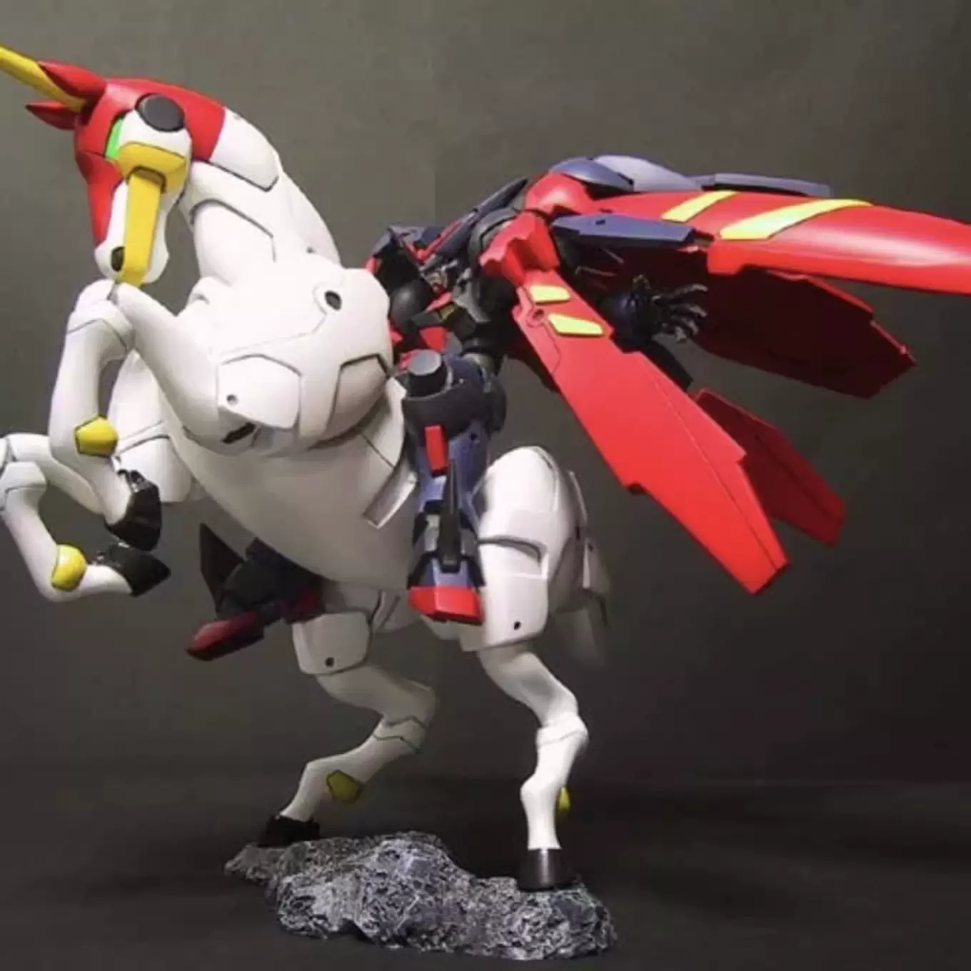 B-CLUB 尊者高达风云再起Master Gundam 机动武斗传G 佐藤拓集