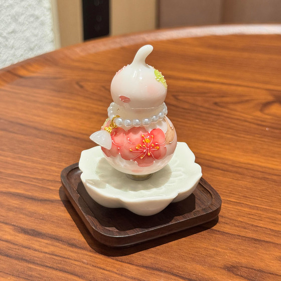 
Hulu Fulu Jingdezhen Zhuanzhuan Office Car Interior Decoration Car Car Decoration New Car Gift