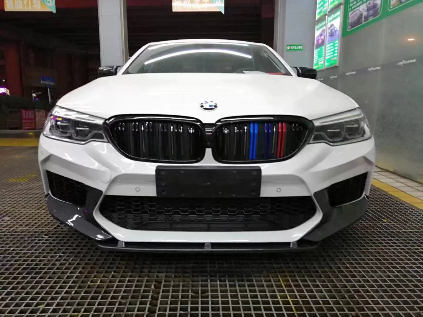 リバーシブルタイプ 専用 BMW 5シリーズ 525 528 530 G30 G38 4本出し