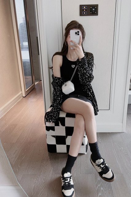 RUBBIT23 early autumn new product Galaxy Star Knitted Cardigan Quality Heavy Industry Sequin Medium-length Jacket for Women
