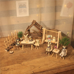 Zakka Looks up at the Stars Cartoon Resin Figurine Ornament Decoration Micro Landscape Photo Props Handmade Mini Table and Chairs