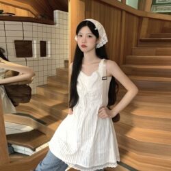 White Spaghetti Strap Dress for Women, Summer French Sweet Lace Trim, Petite Waist-Cinching Slimming Layered Short Dress