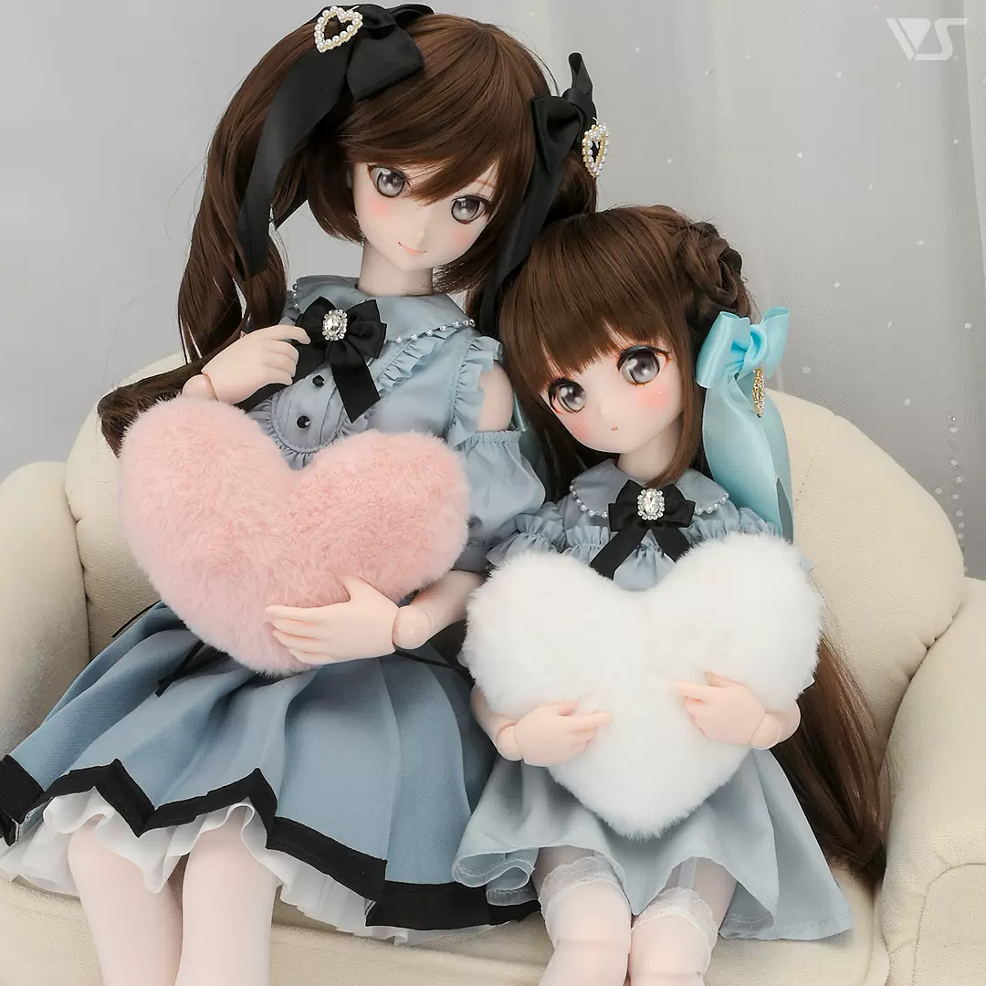 ボークス　究極版　1／4ベルダンディー　青服、赤服セット　未開封　新品 ボークス 究極版 1／4ベルダンディー 青服、赤服セット 未開封