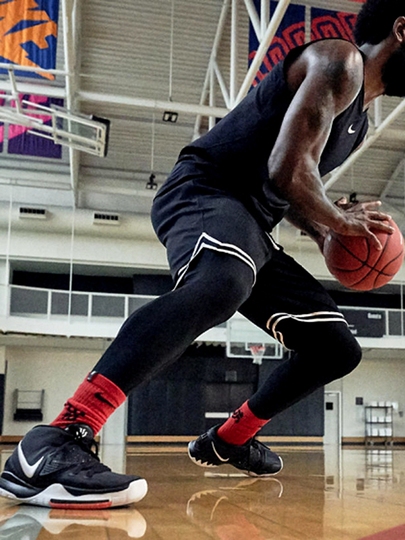 Set Basket 2 Pezzi - Maglietta E Pantaloncini Uomo/Bambino, Traspirante E Comfortevole