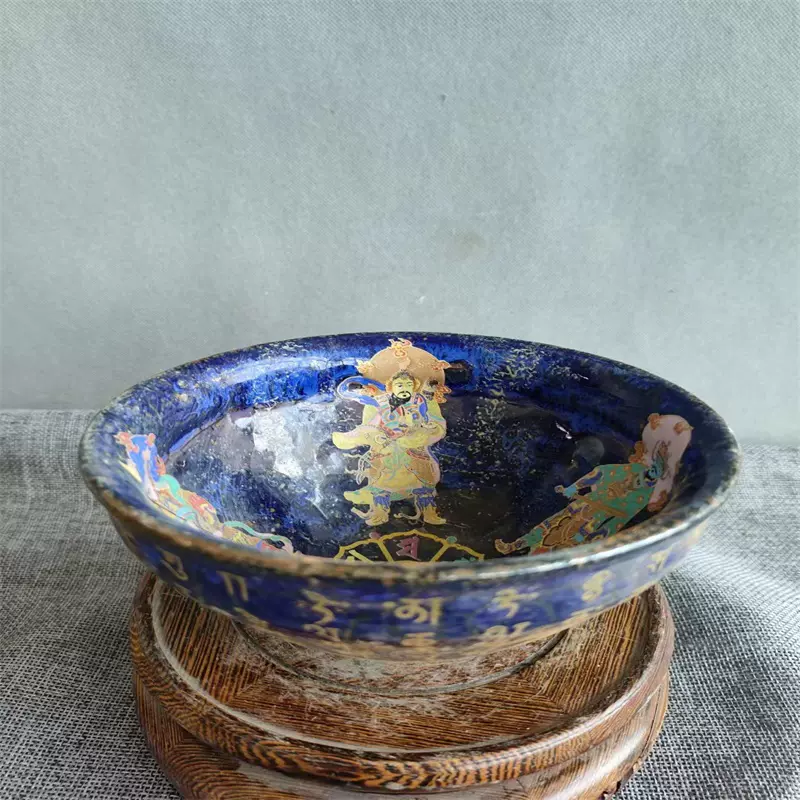 定窯 白磁陵花小盤 陰刻双魚紋 宋時代 擺件 古玩 中国美術 621b 定窯 白磁陵花小盤 陰刻双魚紋 宋時代 擺件 古玩 中国美術 621b